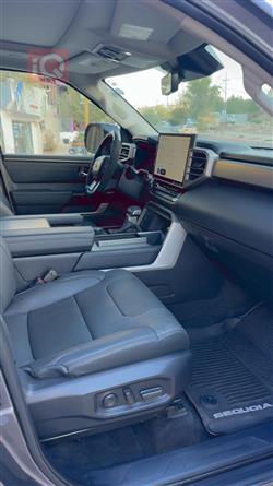 تۆیۆتا سیکۆیا